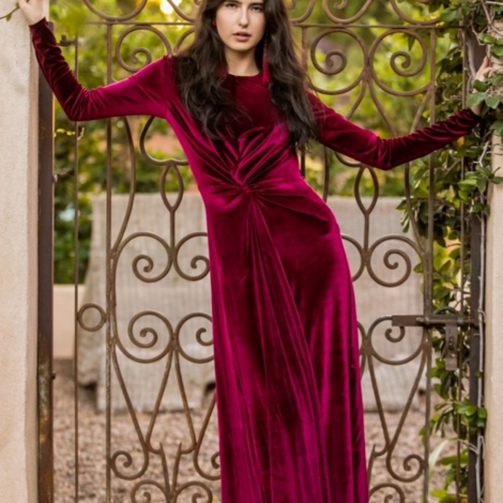 Gorgeous Like New Jennafer Grace "Oxblood" Velvet Knot Dress Medium